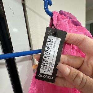 Never worn dress. Smoke/animal free.